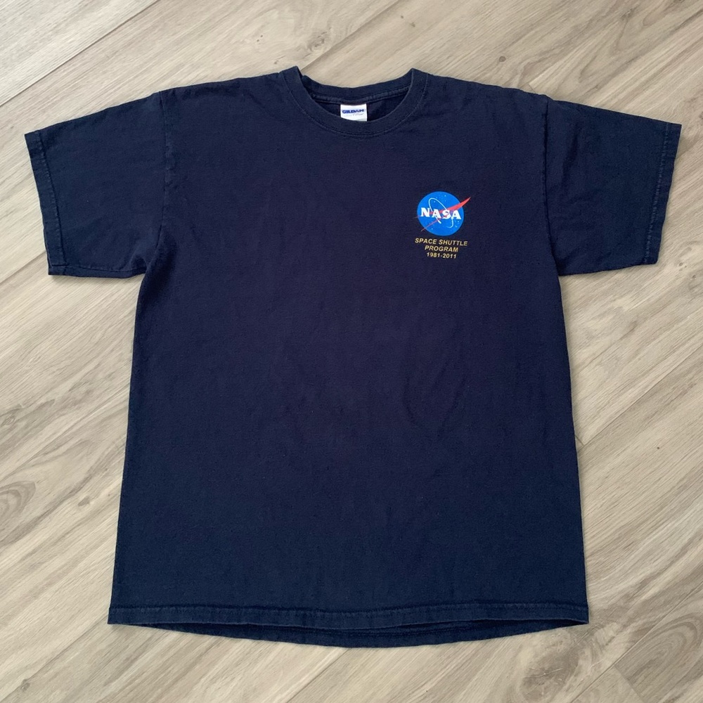 NASA Space Shuttle Program 1981-2011 T-shirt